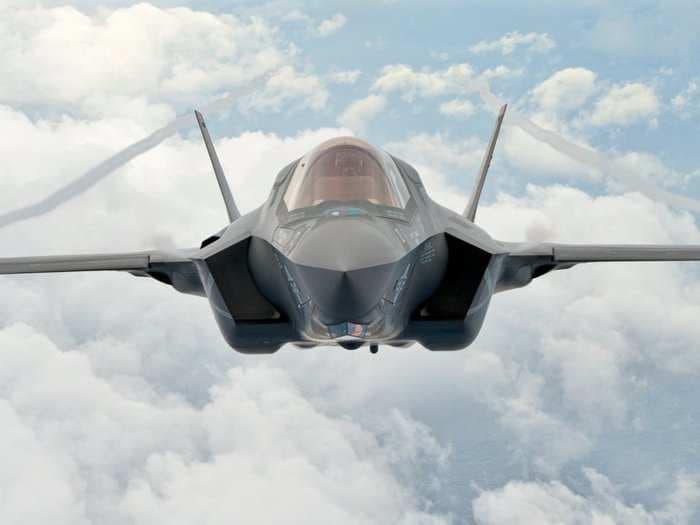 Trump asks Boeing to price out a comparable jet to compete with F-35