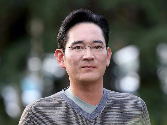 Samsung's leader was grilled by investigators for over 22 hours in the South Korean corruption scandal