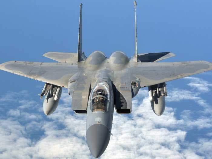Air Force fighter crashes near D.C.