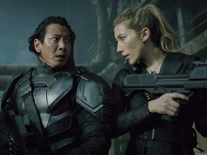 Netflix's sci-fi epic 'Altered Carbon' has a great concept, but its compelling narrative gets lost in violence and overindulgence