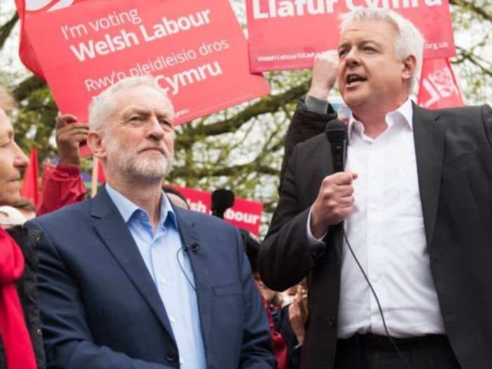 Welsh First Minister says Corbyn must not fall into 'trap' of listening to Labour members on immigration