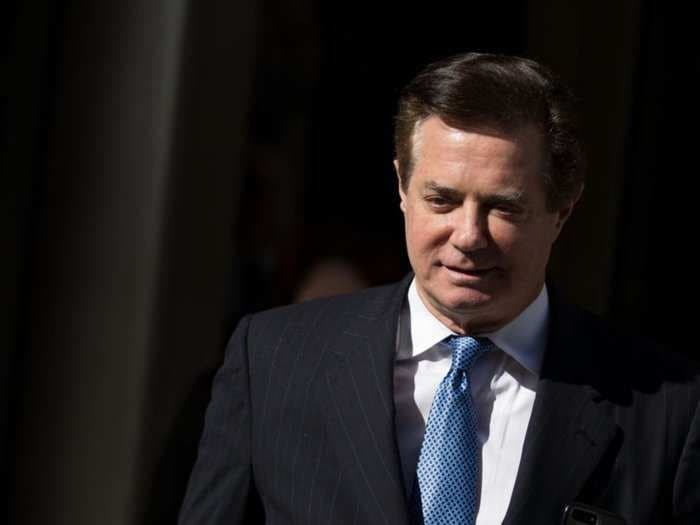 Paul Manafort is being held in solitary confinement for 23 hours a day while he awaits his ultimate fate
