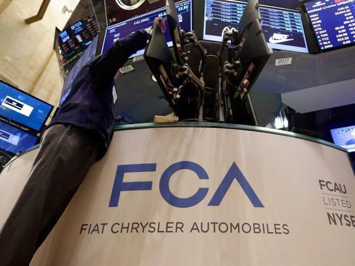 Fiat Chrysler shares plunge 11% after auto giant cuts 2018 guidance - hours after death of former CEO