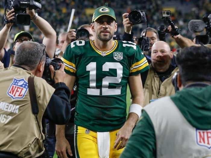 One throw showed how Aaron Rodgers is still the most dominant player in football, even on one leg