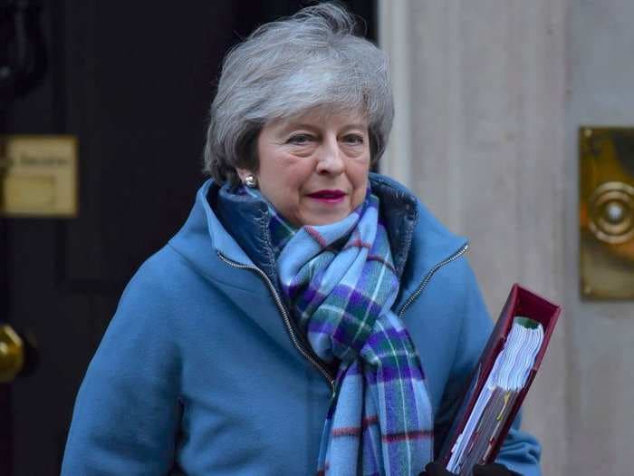 Theresa May promises not to let Northern Ireland down as Brexit backstop talks flounder