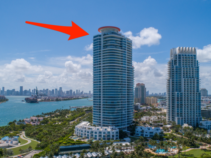 I toured the most expensive condo for sale in Miami, a $48 million 'mansion in the sky' with a 6,000-square-foot private terrace and a pool. Take a look inside the 3-story penthouse.