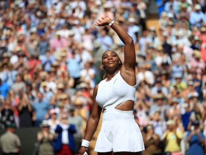 Serena Williams is hoping fans in Toronto cheer for her even though she's facing a popular 19-year-old Canadian in the Rogers Cup final