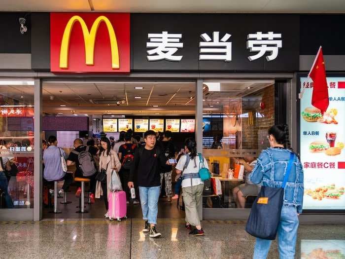 McDonald's reportedly 'suspends business' in five Chinese cities as the coronavirus death toll continues to rise