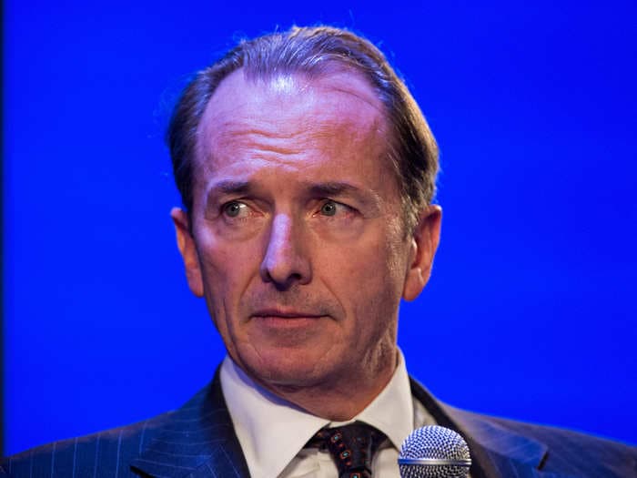 Morgan Stanley's first-quarter earnings plunged 30%, missing Wall Street's forecasts