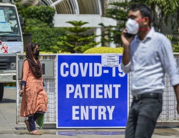 AIIMS nurse, guard test positive, cancer patients advised quarantine