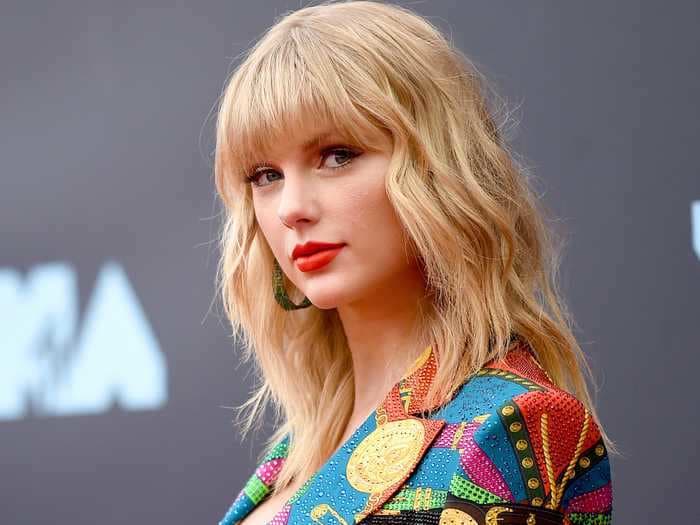 Taylor Swift asks Tennessee leaders to get rid of monuments of white supremacists: 'Villains don't deserve statues'