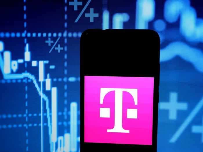 T-Mobile is rolling out free features to help you ward off scammers and robocalls