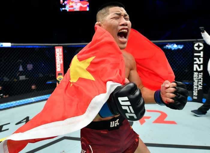 Li Jingliang KOed his opponent with a stunning looping left hook, then said he was relieved as he half expected to lose by knockout himself