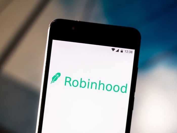 Robinhood raised $1 billion in emergency funds from investors this week as the platform struggles with a surge in trading, NYT report says