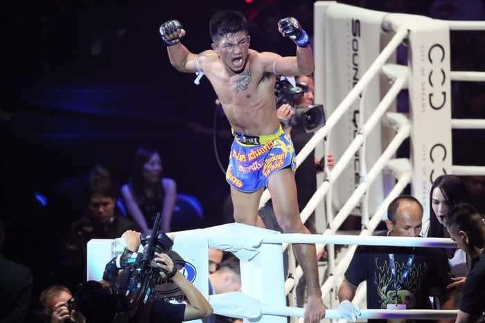 Muay Thai sensation Rodtang told One Championship boss Chatri Sityodtong that he wants to fight in MMA