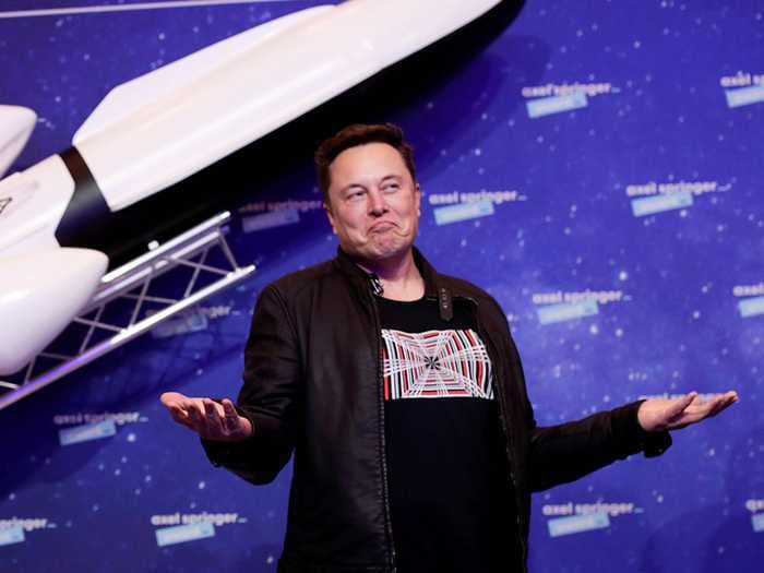 Bitcoin tops $60,000 and sets new high over the weekend as Elon Musk aims towards the "moon"