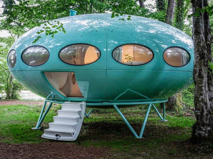 Photos show what it's like to stay in a rare 1960s UFO-themed house that has been used for music videos and fashion shoots