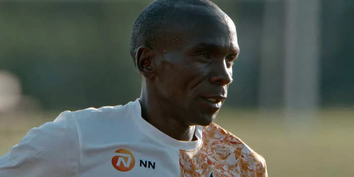 Olympic gold medal marathoner Eliud Kipchoge describes the training, diet, and mindset that led to his win
