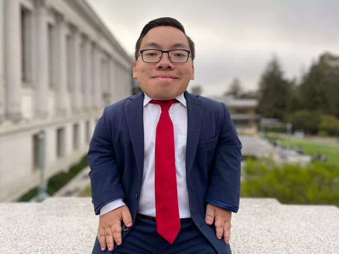 A 20-year-old first-gen college student with dwarfism shares how he landed an investment-banking job at Credit Suisse - and didn't let a disability stand in his way