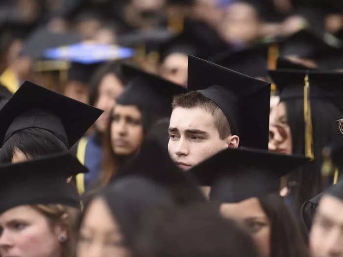 3 student-loan company shutdowns are leaving millions of borrowers hanging, but the Education Dept. still 'expects' to restart payments on February 1