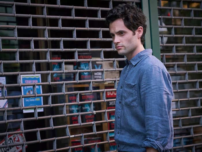 Penn Badgley is narrating people's lives on TikTok with his creepy 'You' voice
