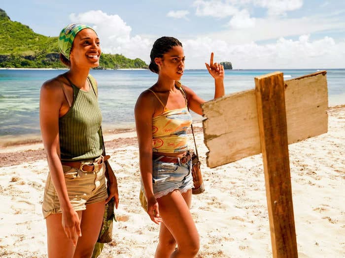 This season of 'Survivor' still feels like the 'old-school' game, even with the added twists and advantages