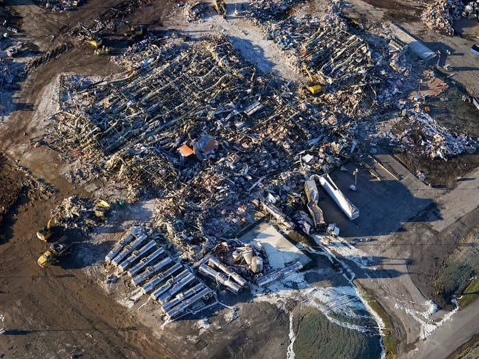 'It will be a miracle if we pull anybody else out of that' rubble in collapsed candle factory, Kentucky Gov. Andy Beshear says