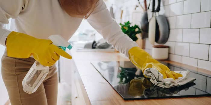How to gently clean a glass stovetop to avoid scratching or damaging it