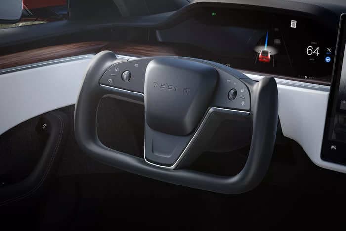 Tesla is addressing one of the biggest complaints about its odd steering yoke, Elon Musk says