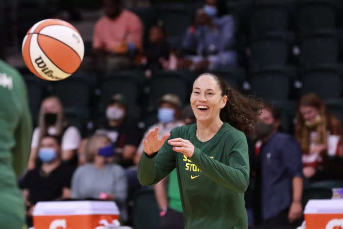 Sue Bird's Final Four picks are still intact despite the chaotic opening weekend of women's March Madness