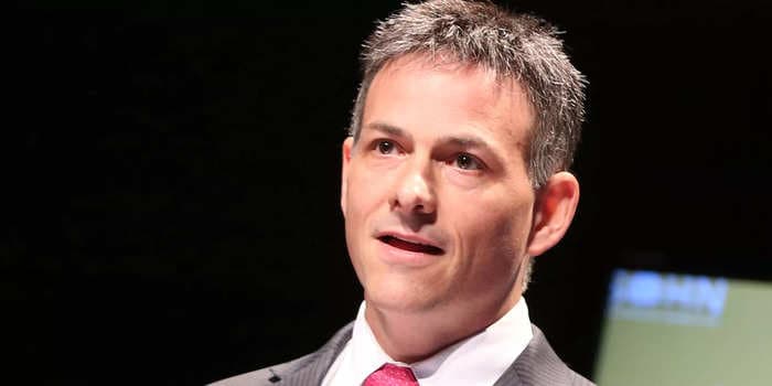 Billionaire investor David Einhorn says Twitter is his biggest long position of 2022, and he sees Musk completing his purchase of the company by the end of the year
