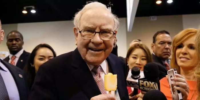 Warren Buffett called out stock-market gamblers, savaged bitcoin, and praised Elon Musk and Jeff Bezos last year. Here are his 10 best quotes of 2022.