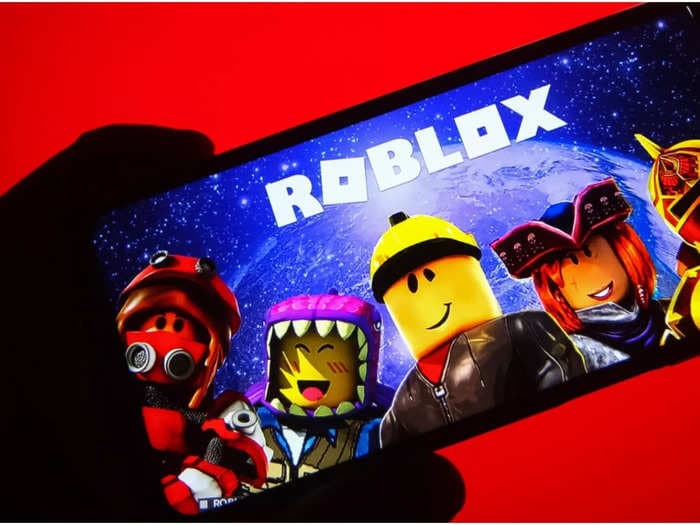 Roblox shares soar 27% as gains in users and virtual currency purchases lift quarterly results