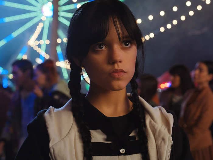 'Wednesday' star Jenna Ortega says Tim Burton was so particular about how her hair should look on the show that they 'ran 2 hours behind'