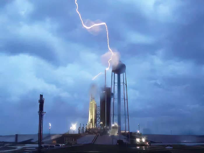 Photo shows the moment lighting struck the launchpad as SpaceX's Falcon Heavy rocket was preparing for liftoff