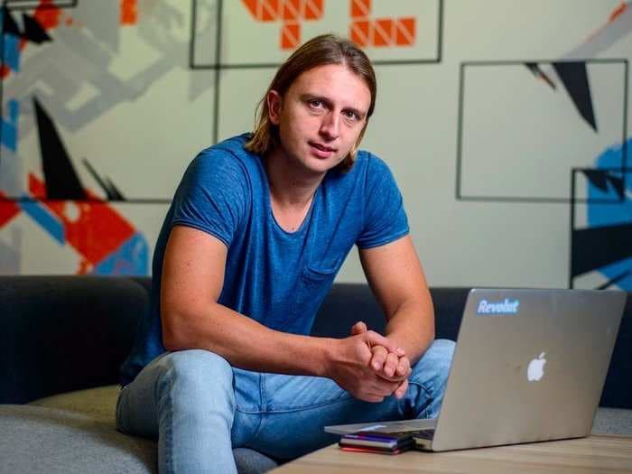 Hot fintech app Revolut stops issuing new cards as it changes licences