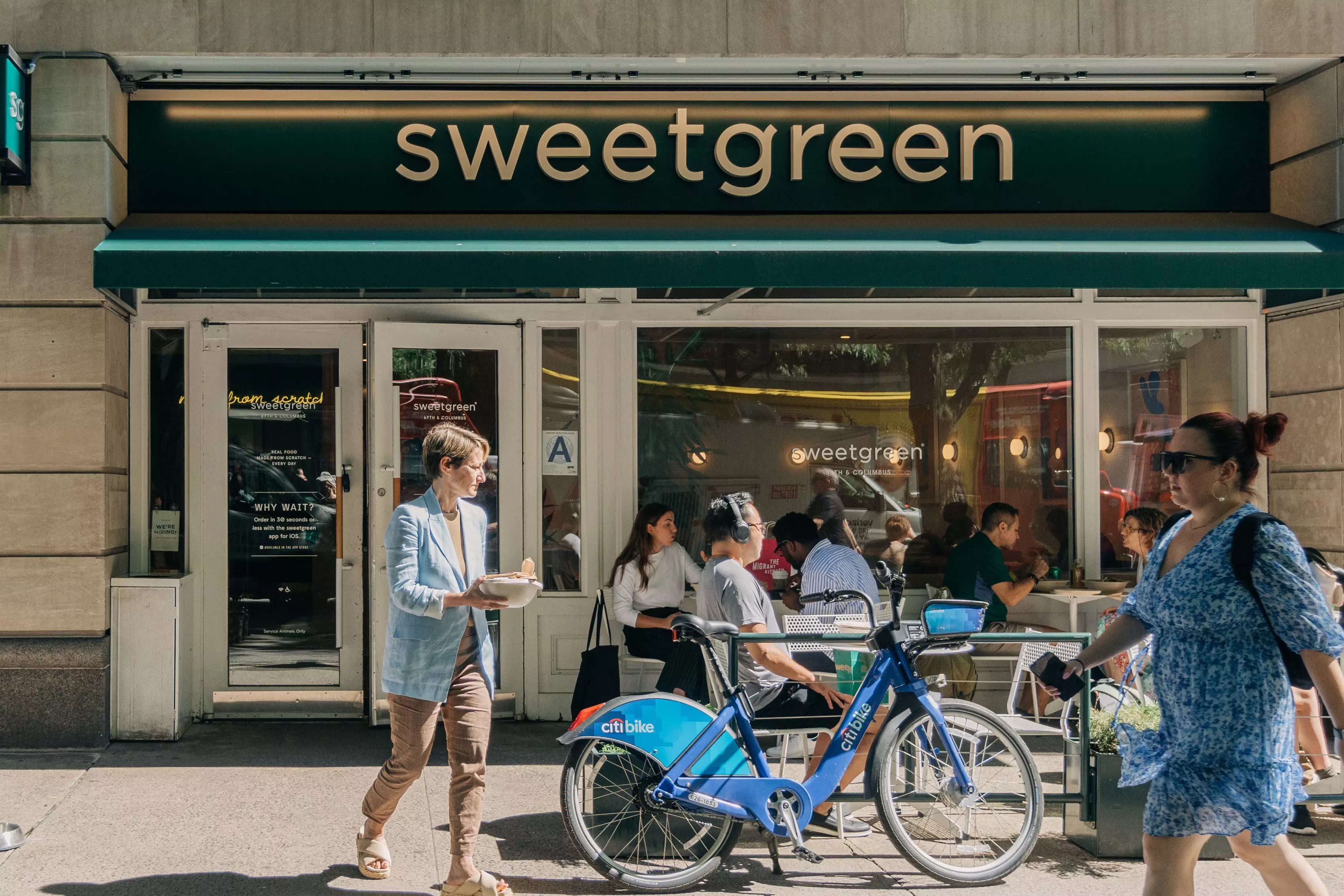 Sweetgreen sued by workers alleging racial discrimination andmdash; including regular use of the N-word andmdash; and sexual harassment Business Insider India picture