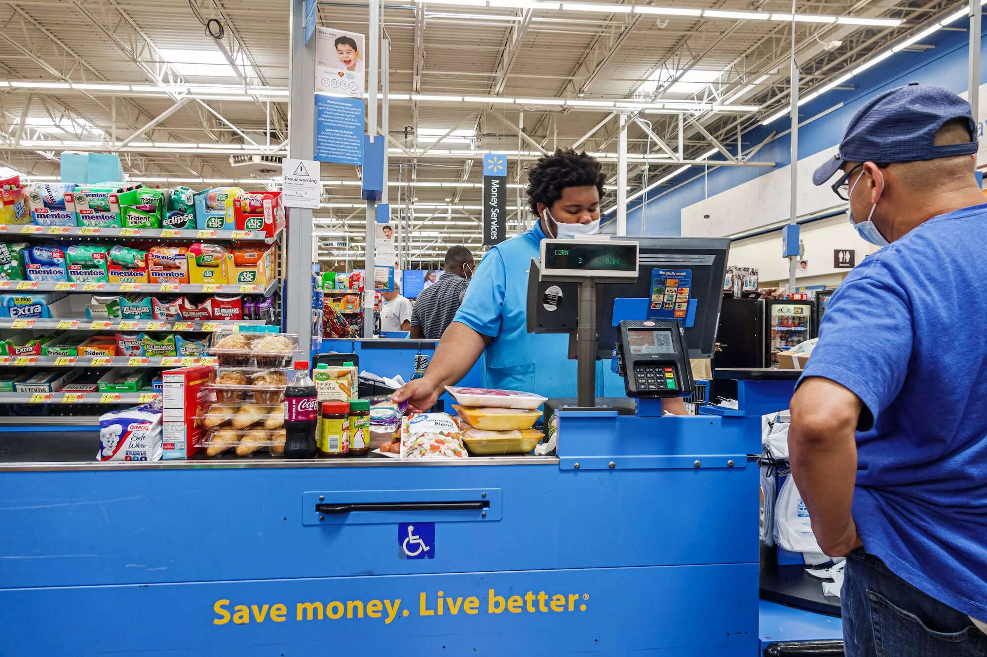 Calif. Cashiers Accuse Walmart of Breaching 2018 Seating