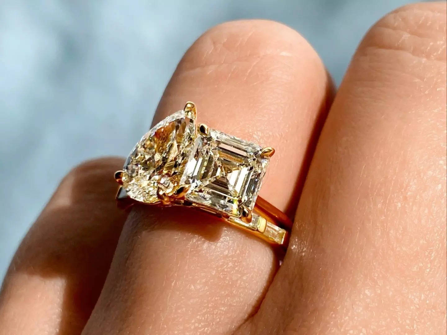 11 Instagram Accounts to Follow for Engagement Ring Inspo