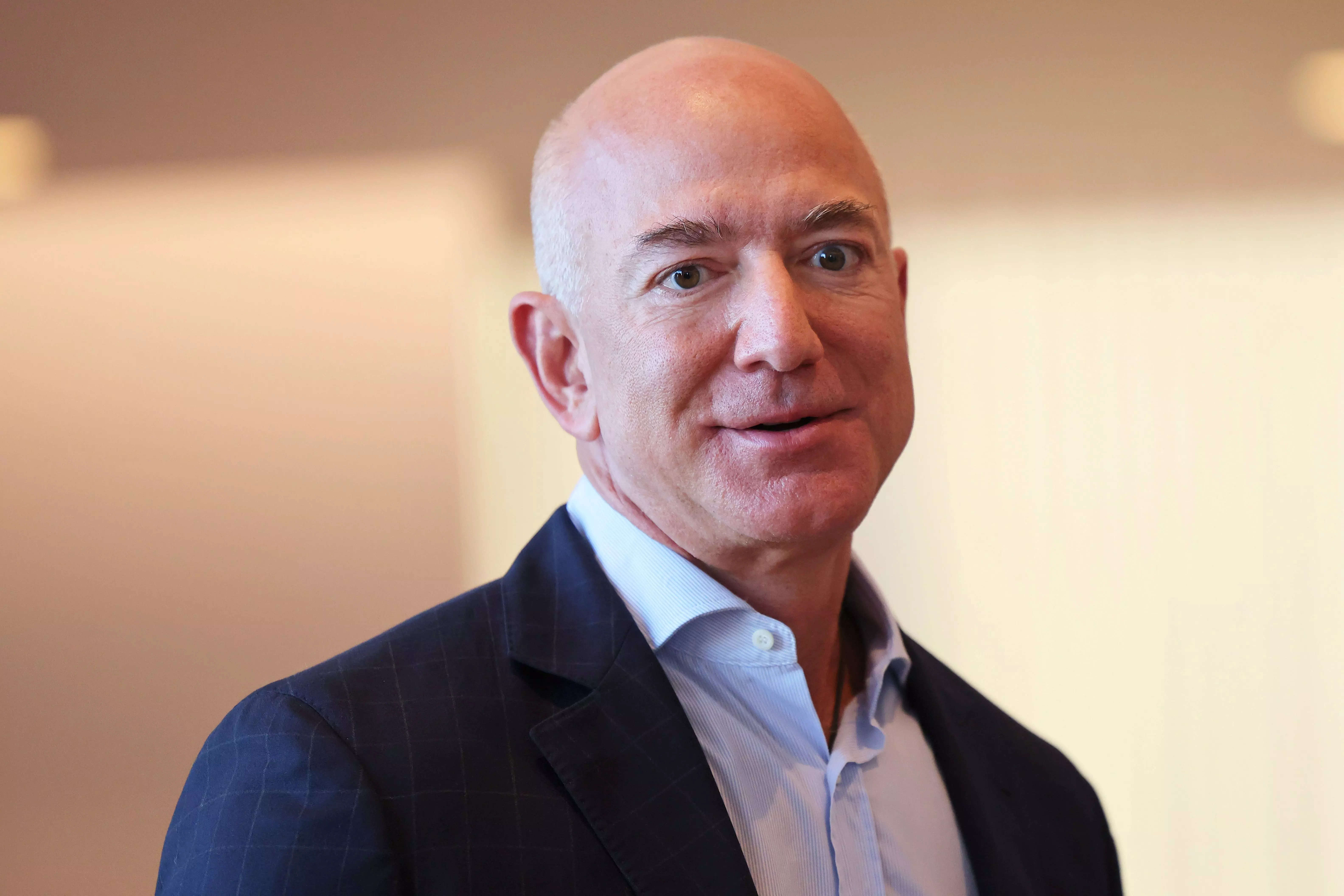 Jeff Bezos:  and Blue Origin  Lex Fridman Podcast (#405) • Podcast  Notes