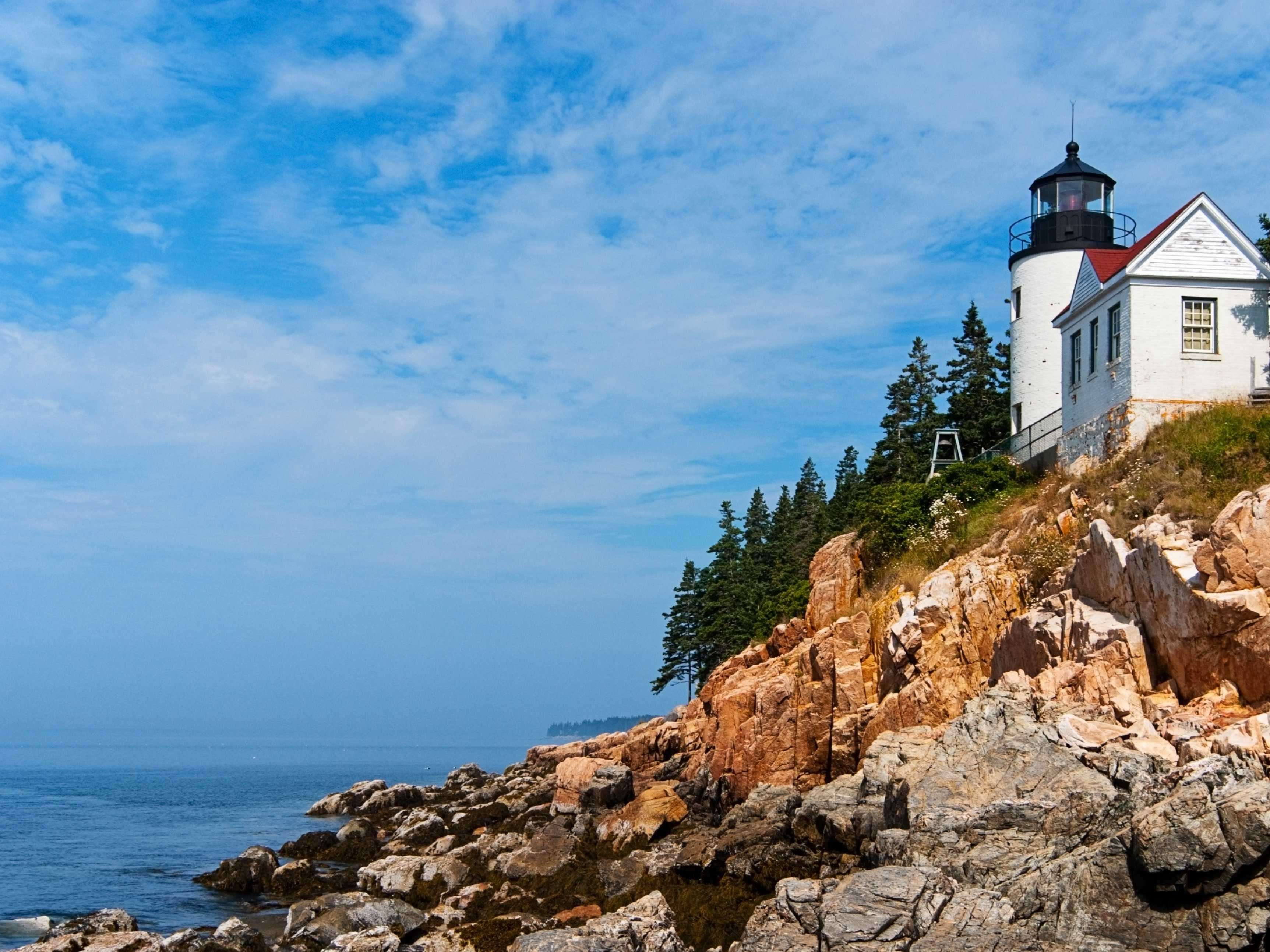 Bass Harbor Head Lighthouse, Acadia National Park, Maine бесплатно