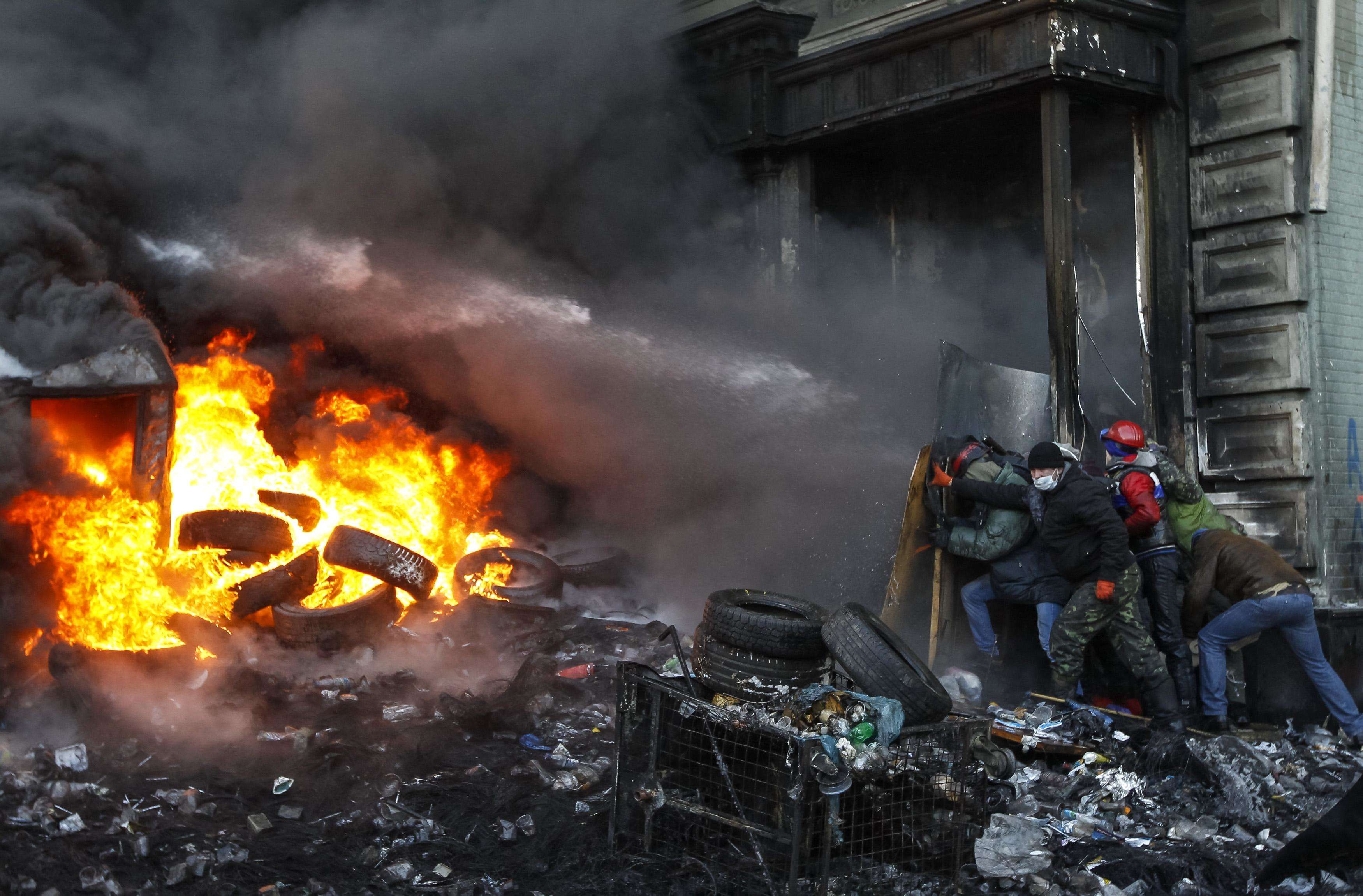 14 января 2014 год. Майдан 2014. Киевский Майдан 2014. Майдан на Украине в 2014 фото.