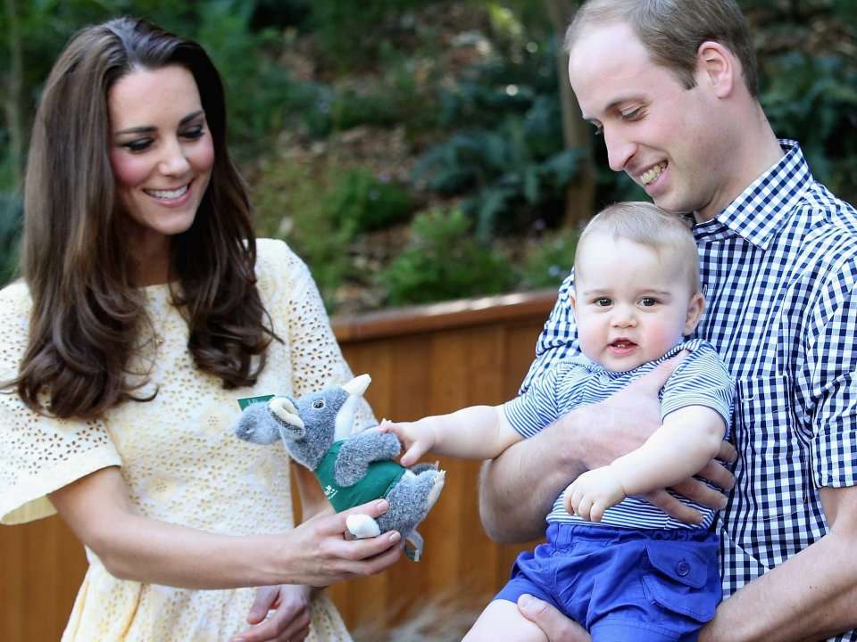 20 Iconic Photos Of Kate Middleton And Prince William Business