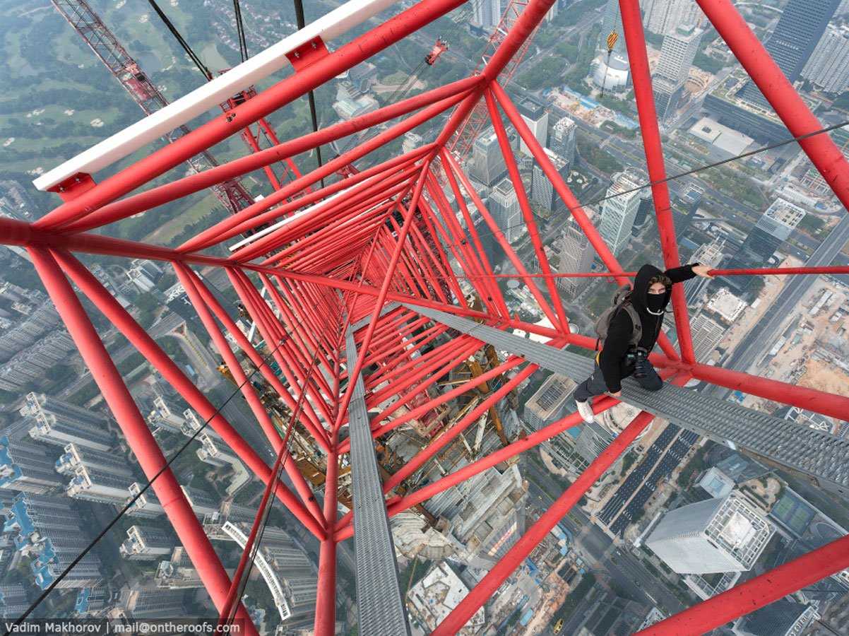 Достигают 150 метров. Шанхайская башня руферы.