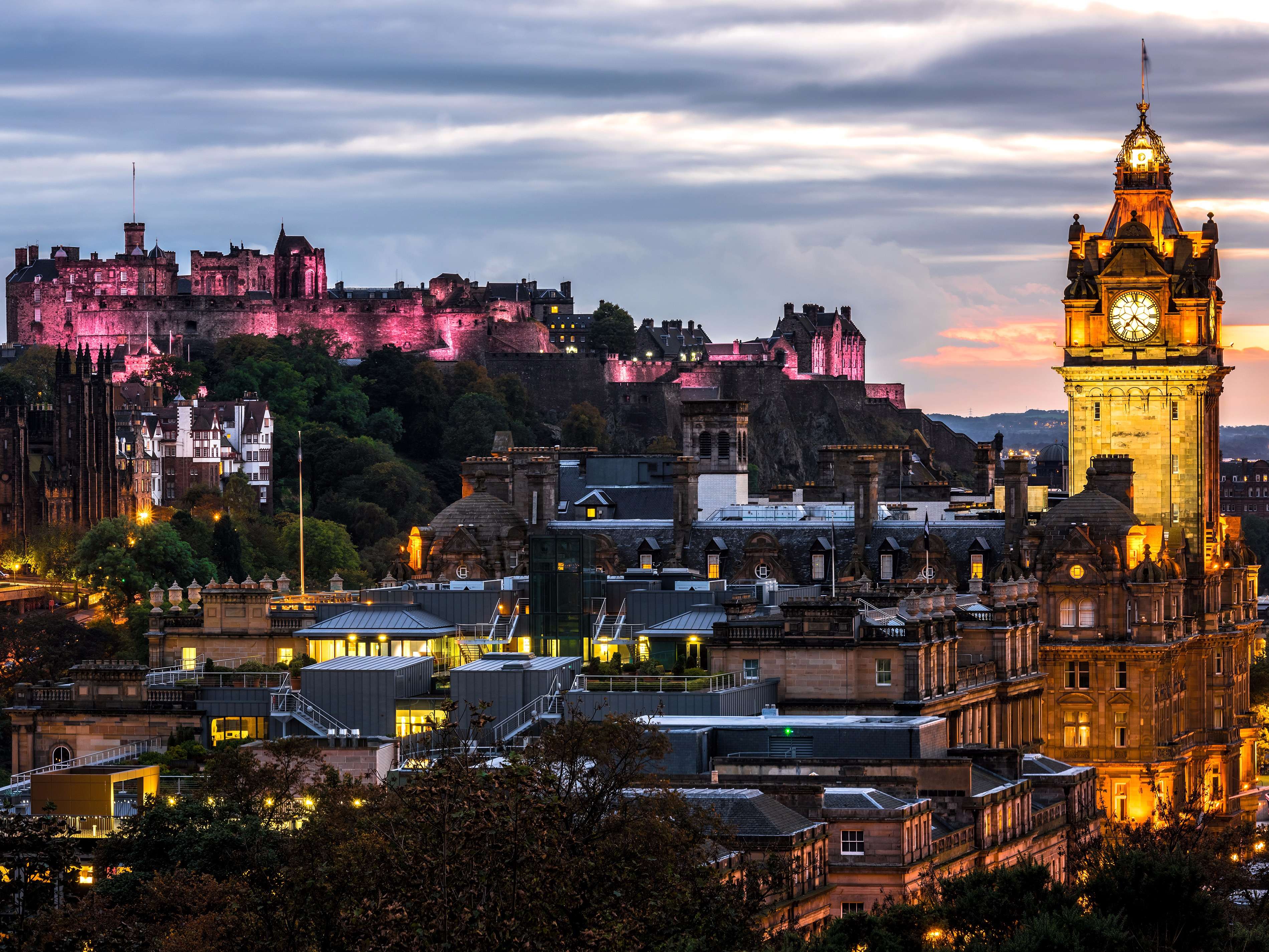 Город глазго страна. Эдинбург Шотландия. Шотландия столица Эдинбург. Столица Шотландии Edinburgh. Эдинбург, Шотландия, Великобритания.