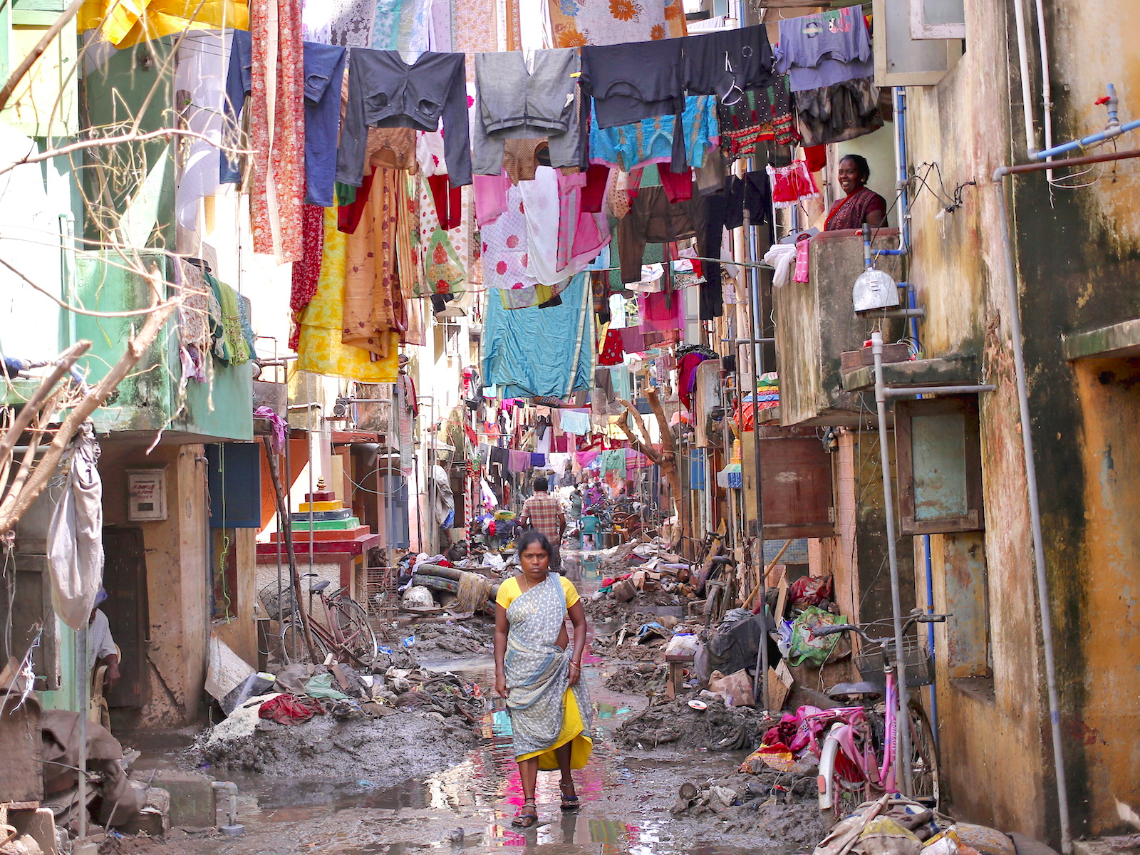 Непал трущобы. Бенгалия трущобы. Индия бедность трущобы. Бангладеш трущобы.
