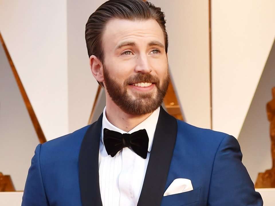 Chris Evans says he might stop supporting the New England Patriots due ...