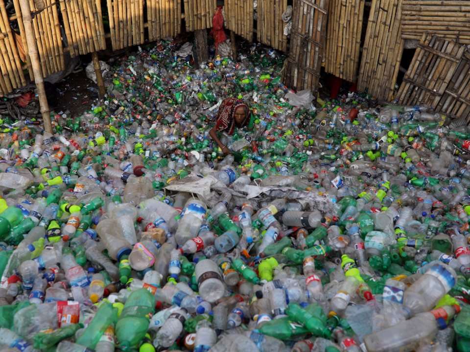The West has been dumping tens of millions of tons of trash in Southeast  Asian countries for more than 25 years - now they want to send it back |  Business Insider India