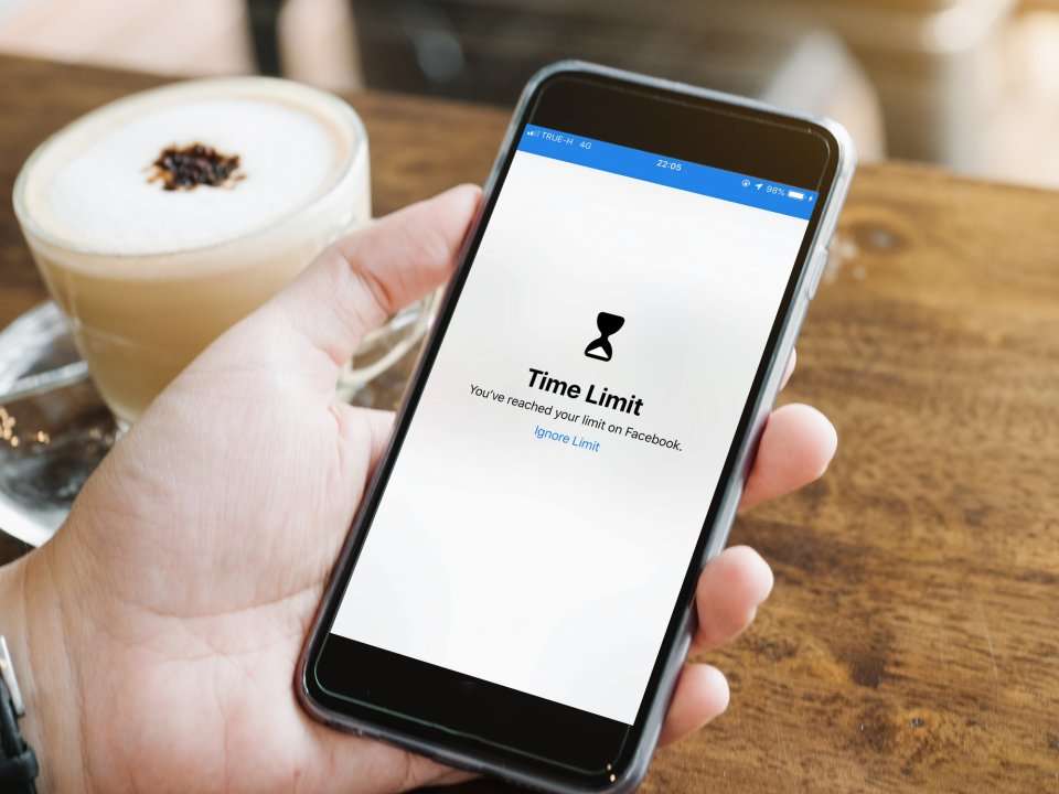 How to limit screen time on your iPhone by locking addictive apps or using a Downtime feature 