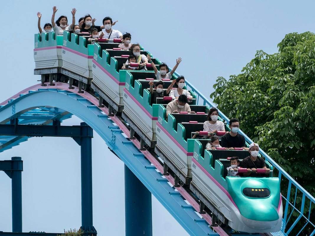 Japan Theme Parks Discourage Future Visitors From Screaming On Rides Insider